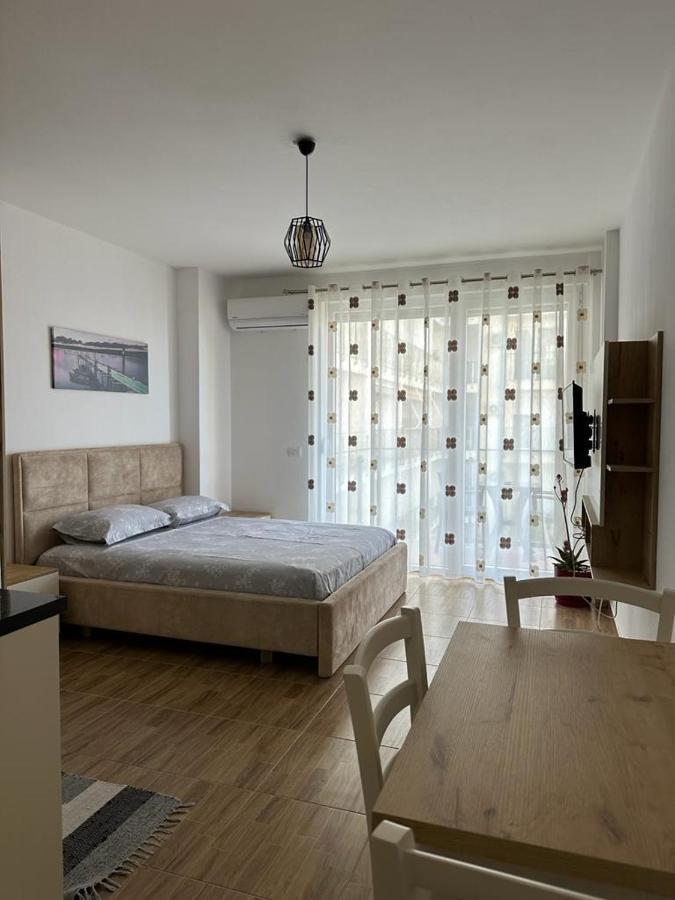 Sea View Mario'S Studio Sakes Bagian luar foto